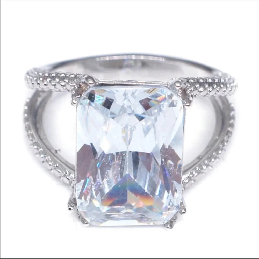 BIG STONE 💍925 SILVER RING